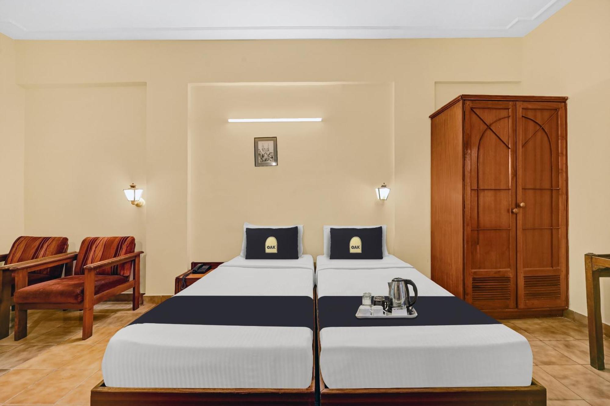 Super Townhouse Oak Hotel Belsons Taj Mahal Secundurabad 外观 照片