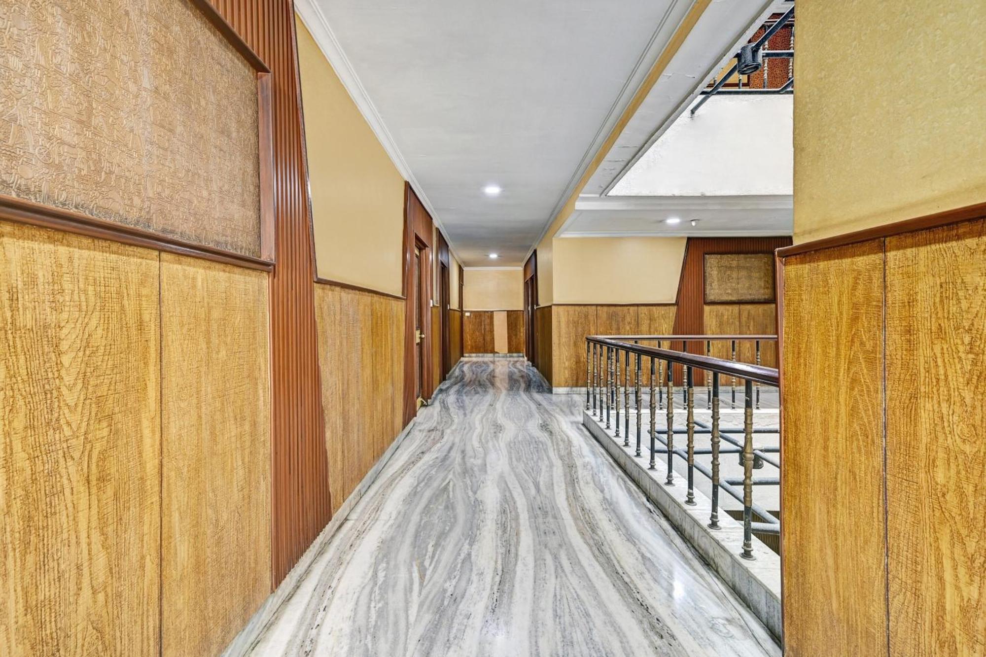 Super Townhouse Oak Hotel Belsons Taj Mahal Secundurabad 外观 照片