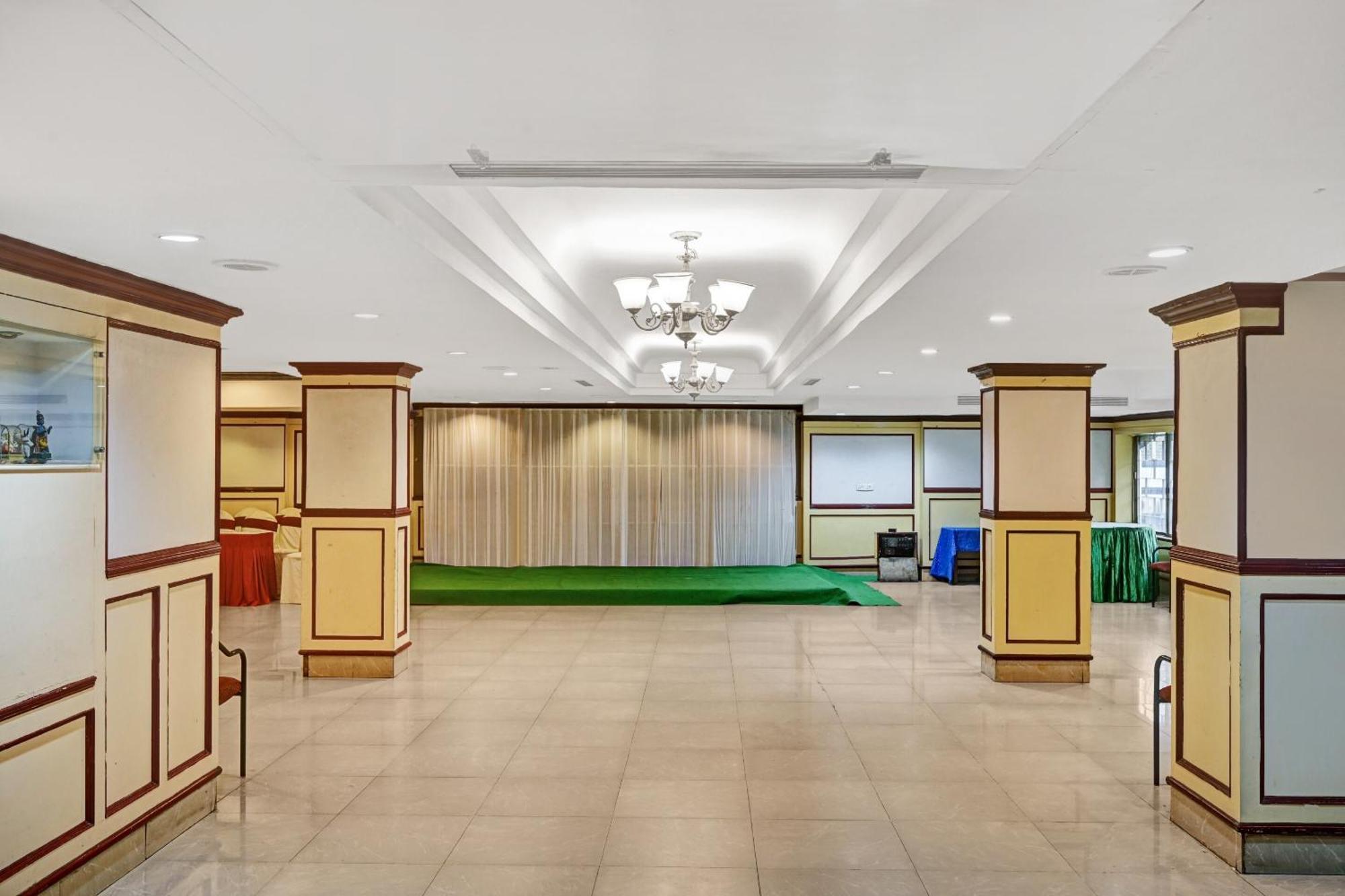 Super Townhouse Oak Hotel Belsons Taj Mahal Secundurabad 外观 照片
