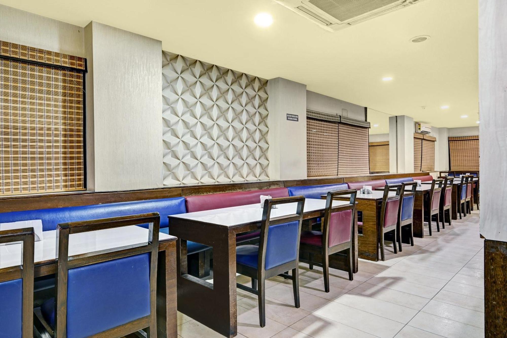 Super Townhouse Oak Hotel Belsons Taj Mahal Secundurabad 外观 照片