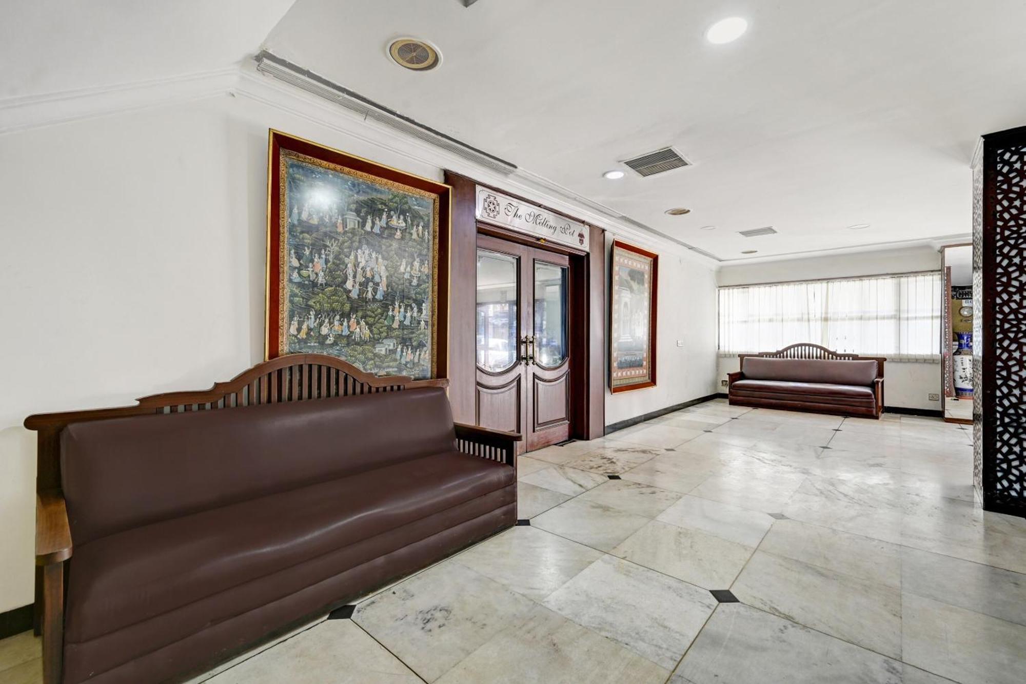 Super Townhouse Oak Hotel Belsons Taj Mahal Secundurabad 外观 照片