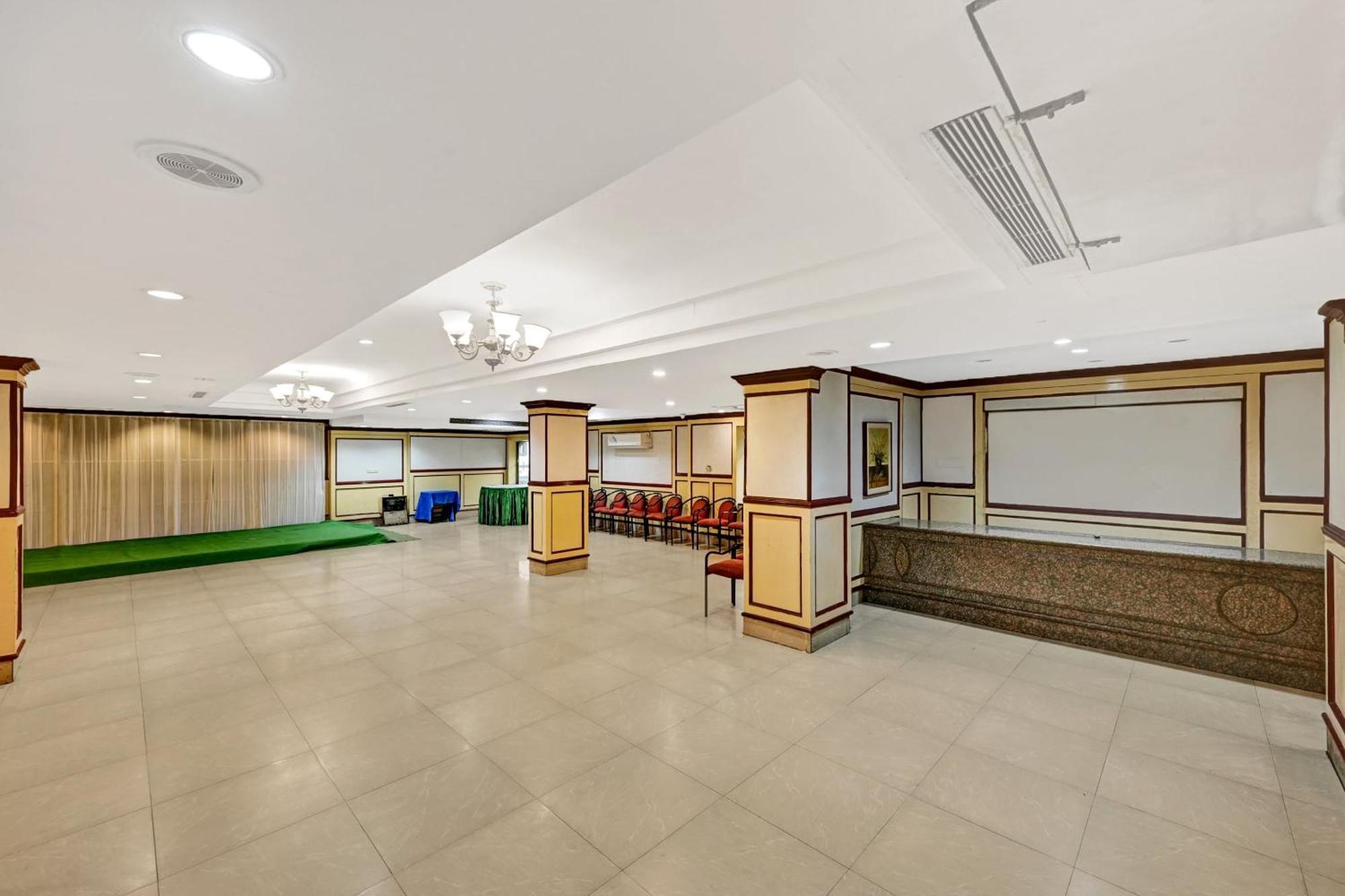 Super Townhouse Oak Hotel Belsons Taj Mahal Secundurabad 外观 照片