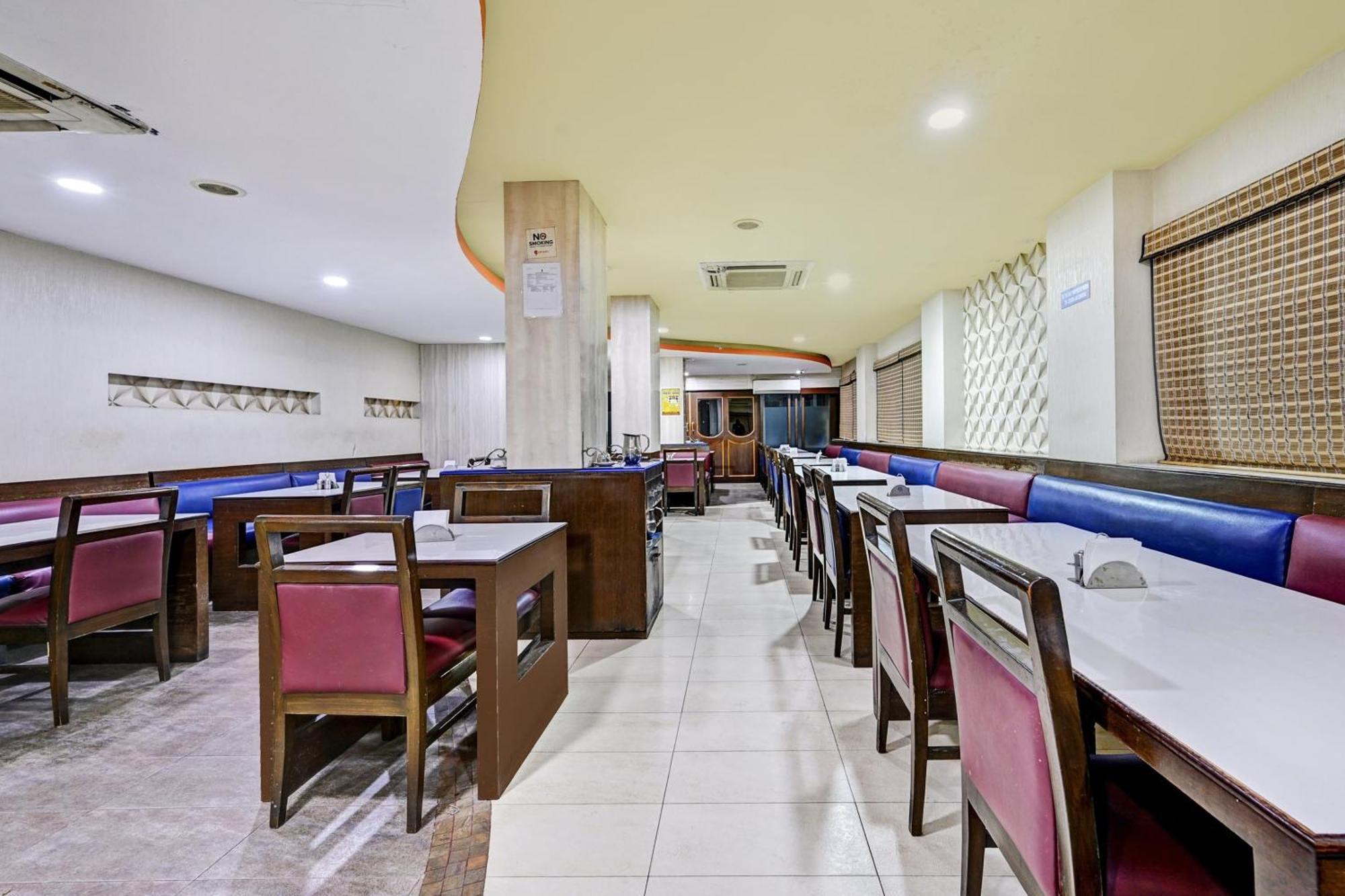 Super Townhouse Oak Hotel Belsons Taj Mahal Secundurabad 外观 照片